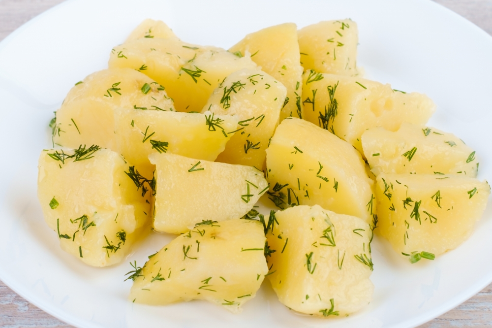 Картофель отварной с подсолнечным маслом - KUMIR