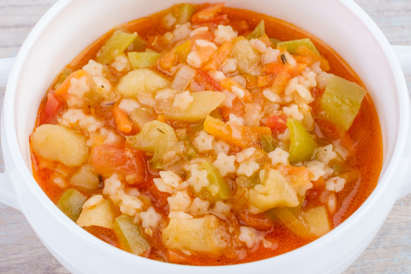 Суп Минестроне овощной - итальянская кухня - KUMIR