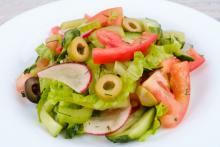 Салат под ароматным соусом - бразильская кухня