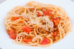 Спагетти Болоньезе- итальянская кухня