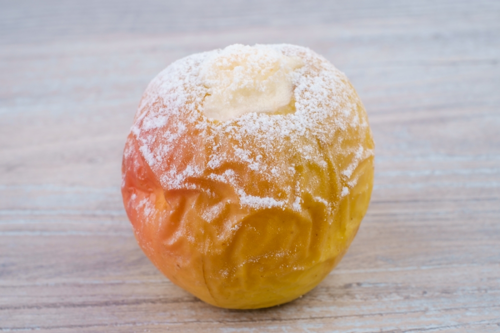 Яблоко, запечённое с творогом - KUMIR